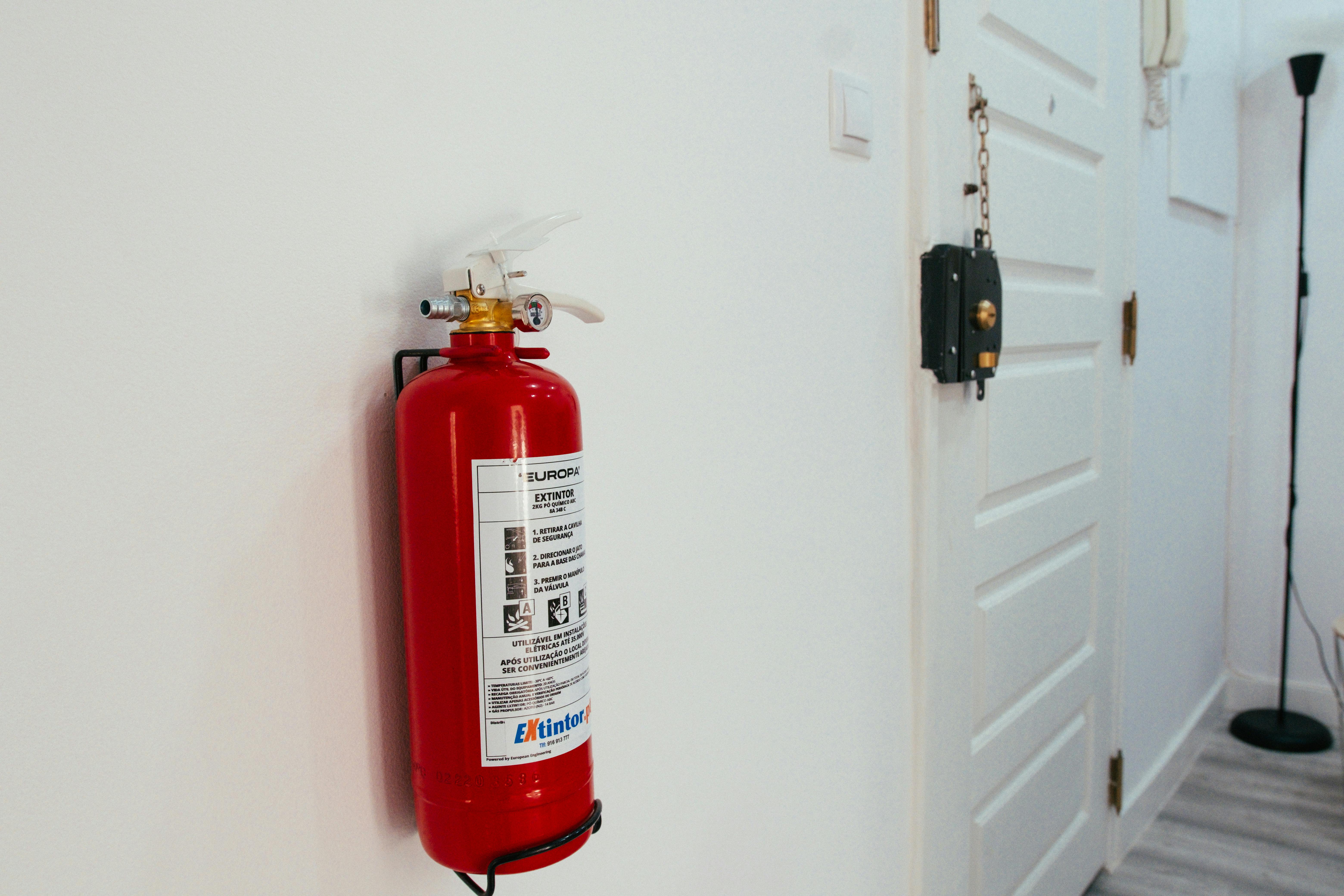 extinguisher-at-airbnb