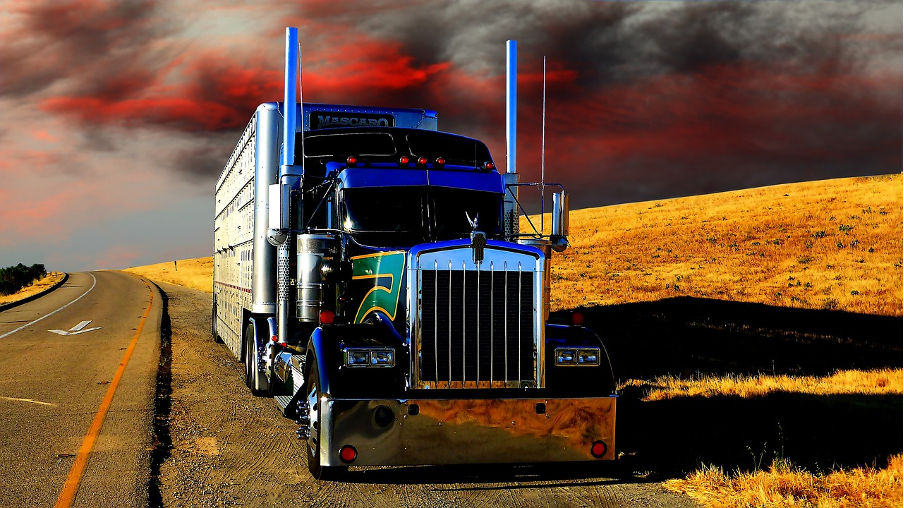 transport-truck-layer-of-the-sun