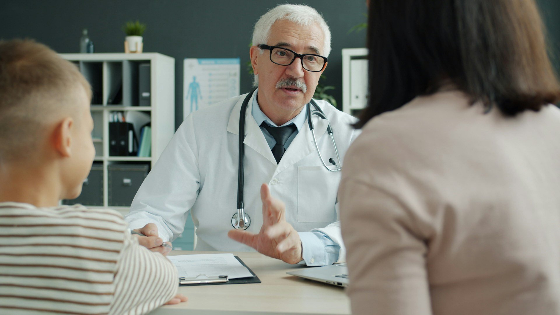 doctor consulting patients doctor consulting patients
